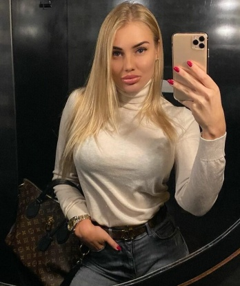 Любовь, 27 лет, 3 размер груди